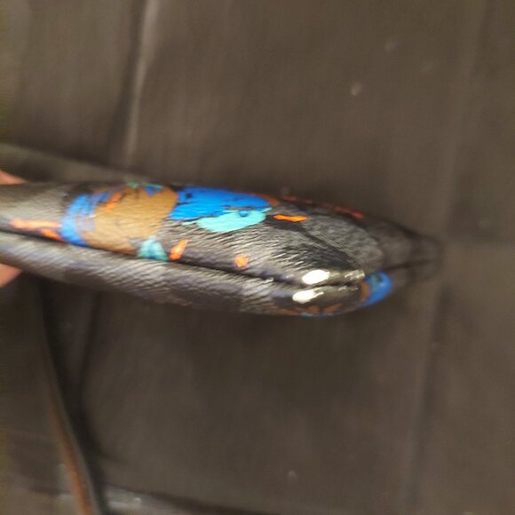 Reserved Coach Sierra Bird Print Signature Wristlet - Picture 10 of 10